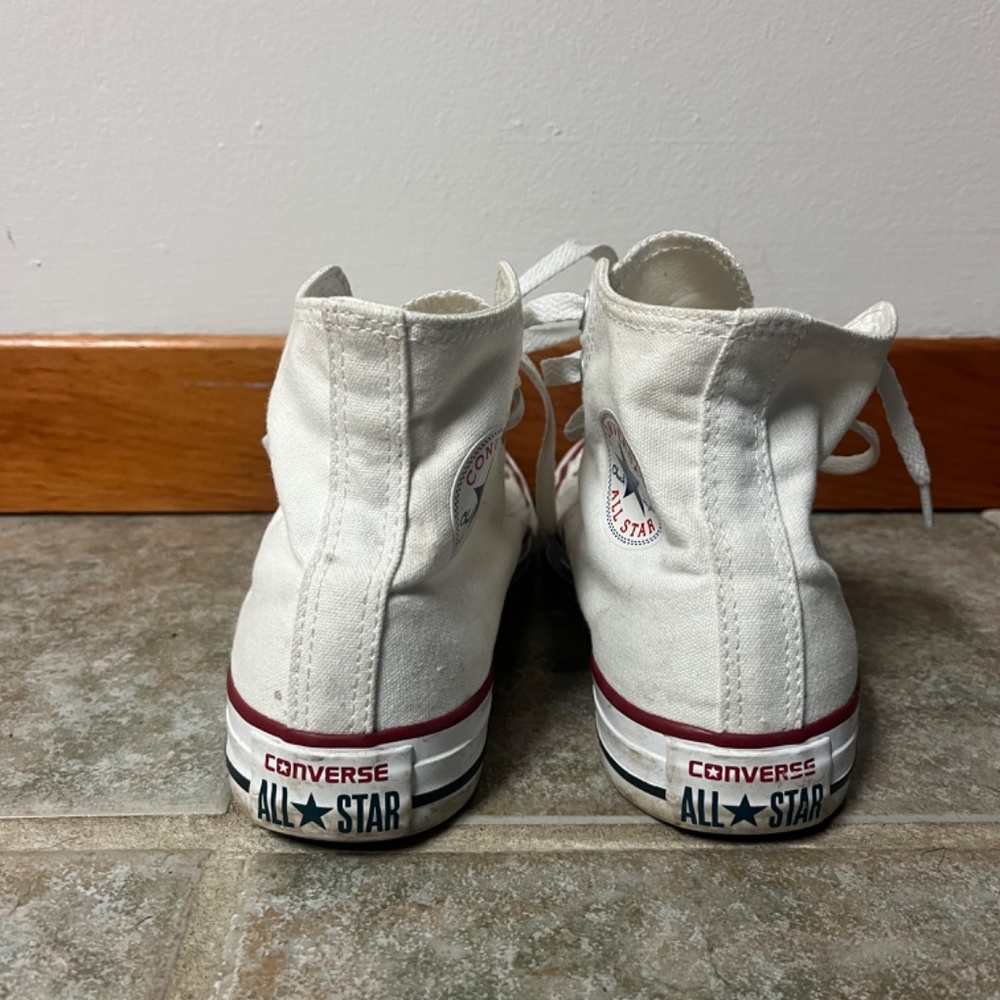 High top converse - Picture 3 of 3
